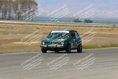 media/Apr-30-2022-CalClub SCCA (Sat) [[98b58ad398]]/Around the Pits/